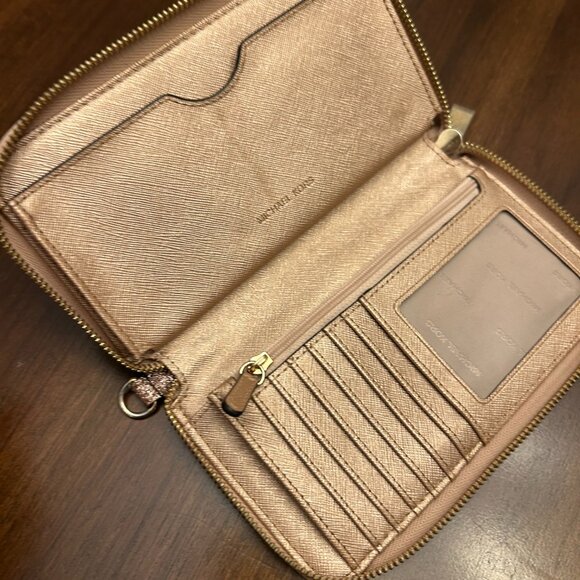 Michael Kors Rose Gold/Brown Glitter Wallet/Wristlet - Picture 16 of 16